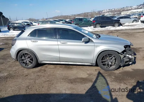 2015 Mercedes-Benz Gla 45 Amg 4Matic z USA, uszkodzony, nr VIN WDDTG5CB1FJ128520